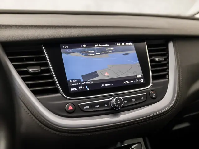 Opel Grandland X 1.2 Turbo Elegance Sport 2021 Benzine 24