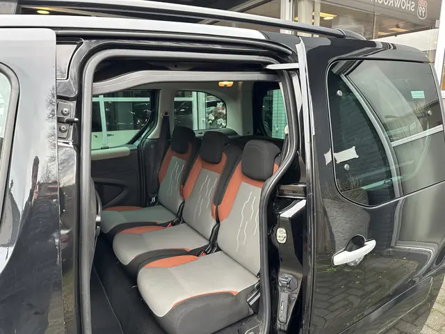 Peugeot Partner Tepee 1.6 VTi Style 2014 Benzine 12