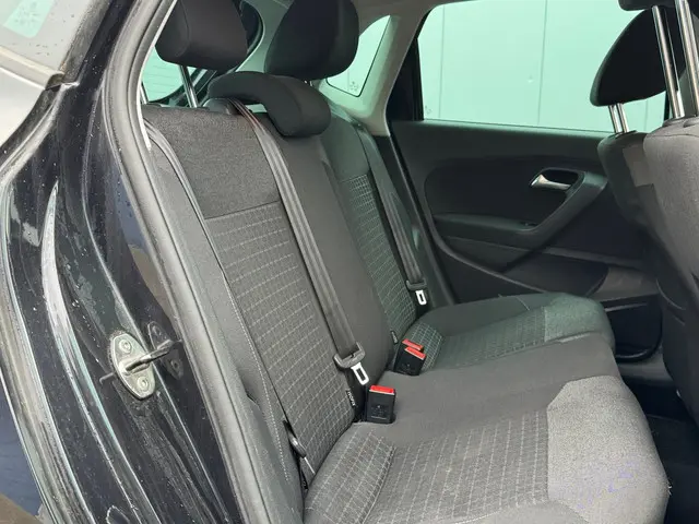 Volkswagen Polo 1.4 TDI Comfortline 2017 Diesel 11