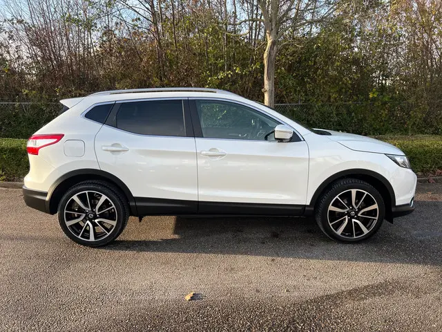 Nissan QASHQAI 1.2 Premier Edition 2014 Benzine 10