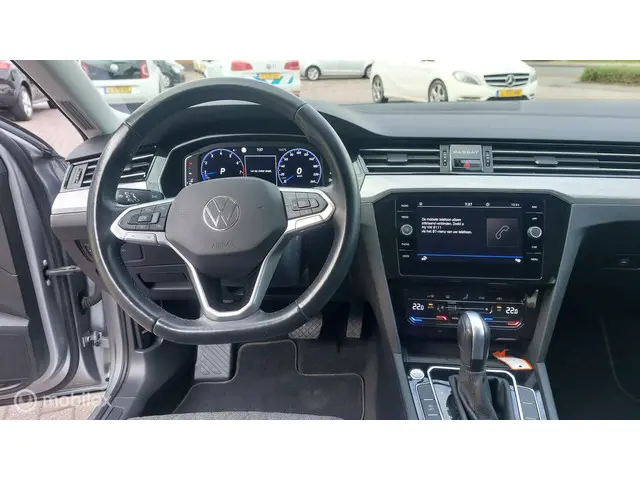 Volkswagen Passat Variant 1.5 TSI Business 2022 Benzine 11