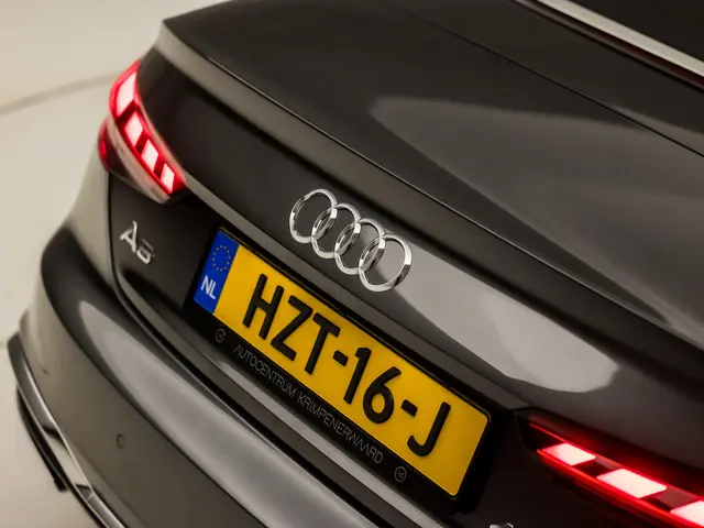 Audi A5 Cabriolet 40 TFSI S-Line Sport 2024 Benzine 37