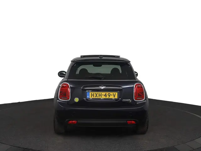 MINI Electric Mini MINI Yours 33 kWh 2023 Elektrisch 64