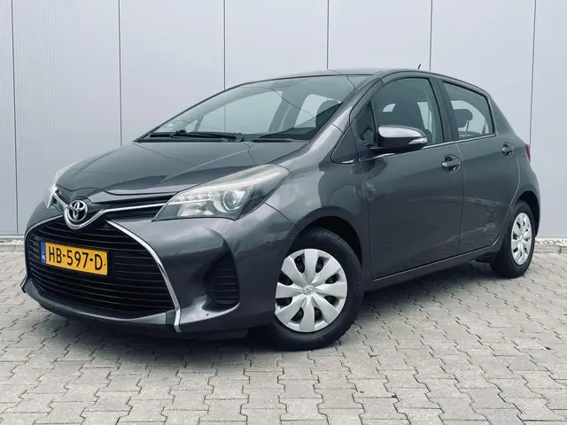 Toyota Yaris 1.0 VVT-i Style, ecc, navi, camera 2015 Benzine