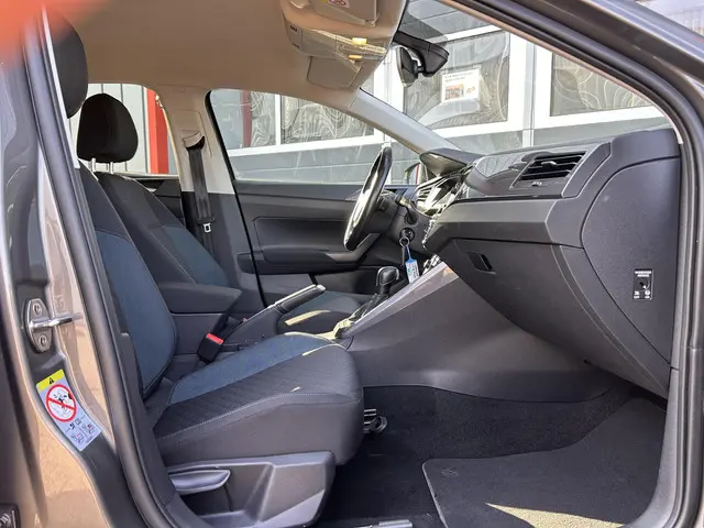Volkswagen Polo 1.0 TSI Highline IQ Drive 2019 Benzine 14