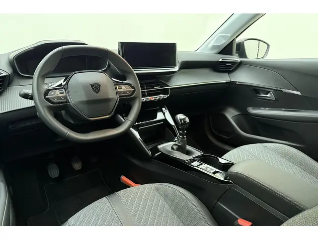 Peugeot 208 1.2 PureTech 100 Allure 2024 Benzine 16