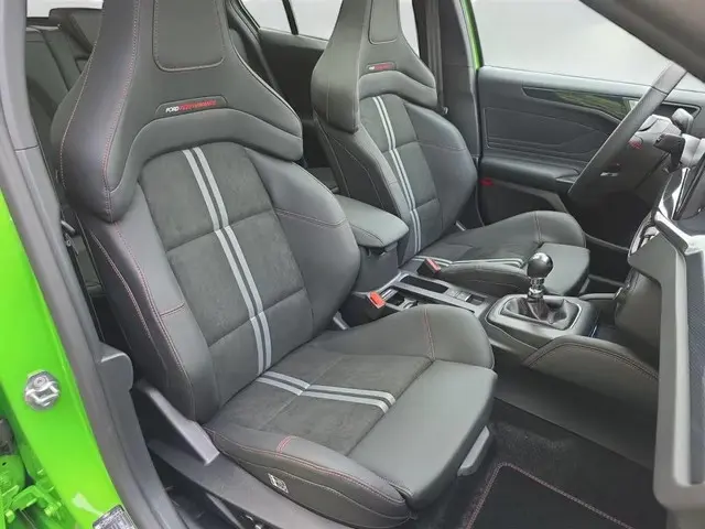 Ford Focus 2.3 EcoBoost ST-X 2024 Benzine 4