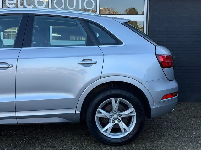 Audi Q3 1.4 TFSI S-Line / Leder / 1ste eigenaar 2017 Benzine 5