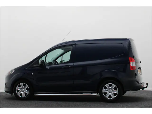 Ford Transit Courier 1.5 TDCI Trend 2018 Diesel 17