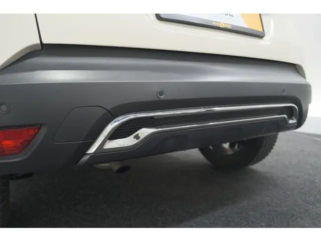 Renault Captur TCe 120 EDC Initiale Paris 2017 Benzine 27