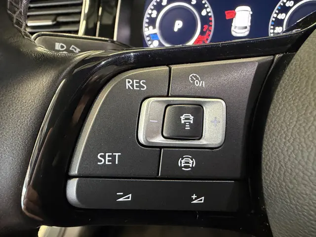 Volkswagen Golf 2.0 TSI 4Motion R 2019 Benzine 12