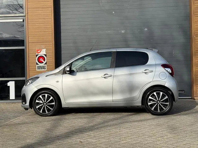 Peugeot 108 2