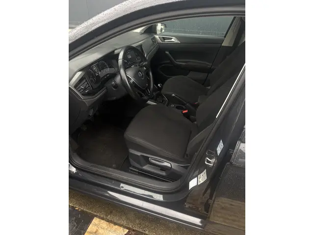 Volkswagen Polo 1.0 TSI Comfortline 2018 Benzine 15