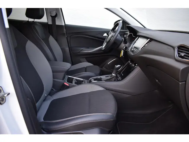 Opel Grandland X 1.2 Turbo Elegance 2021 Benzine 18