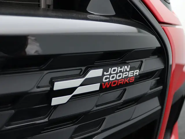 MINI Cabrio C 2026 Benzine 8