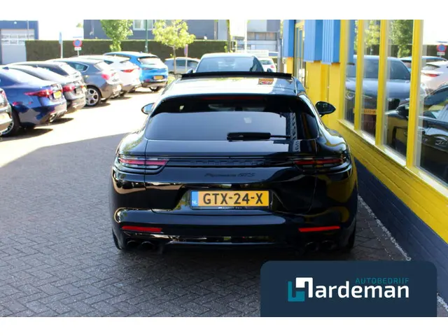 Porsche Panamera 4.0 GTS 2019 Benzine 24