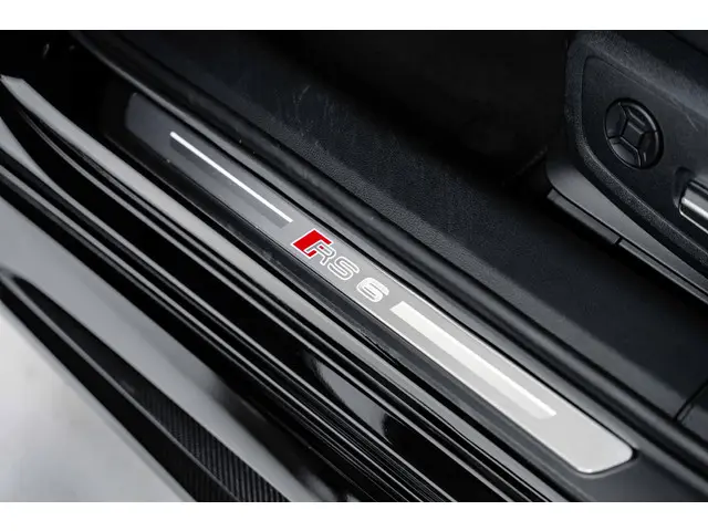 Audi RS6 Avant 2021 Benzine 40