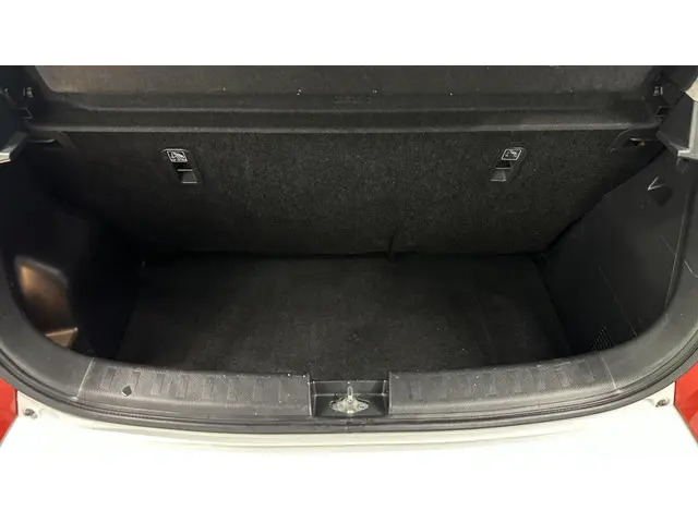 Suzuki Swift 1.6 Sport 136 PK LM CRUISE ECC. 2012 Benzine 6