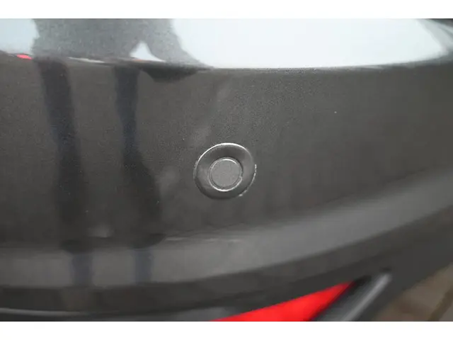 Ford C-MAX 1.0 Trend 2015 Benzine 10