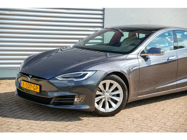 Tesla Model S Long Range 2020 Elektrisch 29