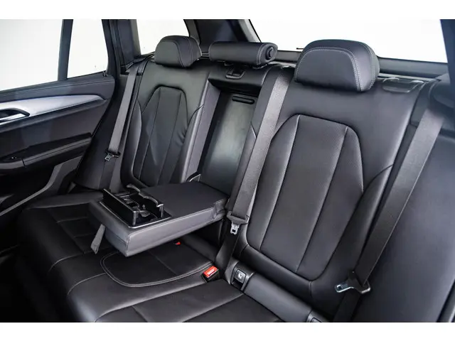 BMW X3 xDrive30e High Executive 2022 Hybride Benzine 50