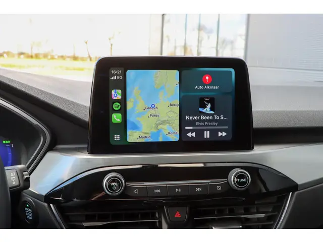 Ford Kuga 2.5 PHEV Titanium 2021 Hybride Benzine 28