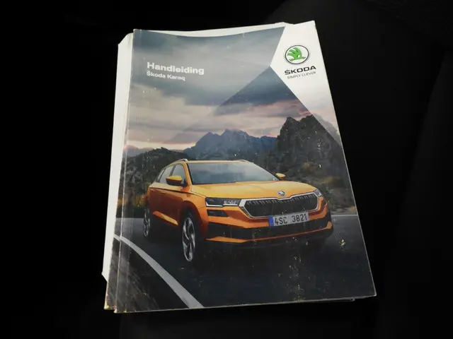 Škoda Karoq 1.0 TSI Ambition 2023 Benzine 24