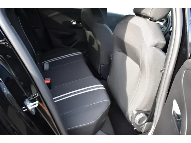 Opel Corsa 1.2 GS 2025 Benzine 15