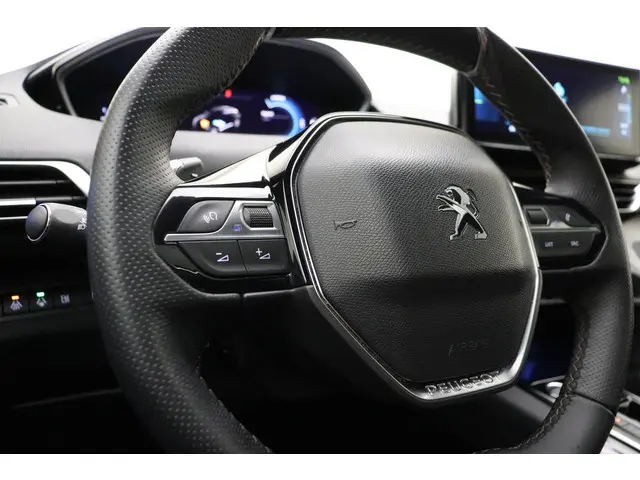 Peugeot 3008 1.6 HYbrid 225 GT 2023 Hybride Benzine 33