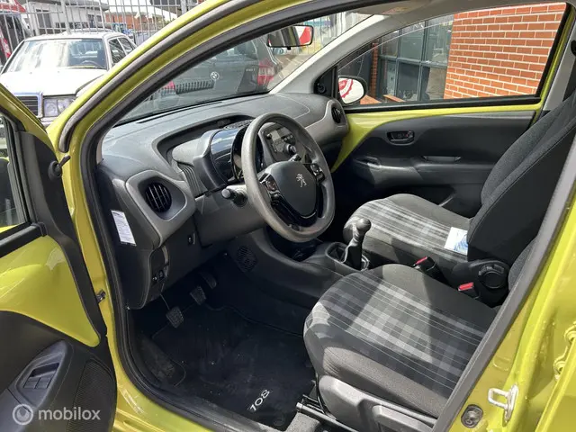 Peugeot 108 1.0 e-VTi Active 2018 Benzine 6