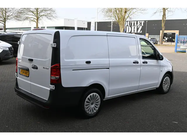 Mercedes-Benz Vito 116 CDI L2 Pro 2024 Diesel 3