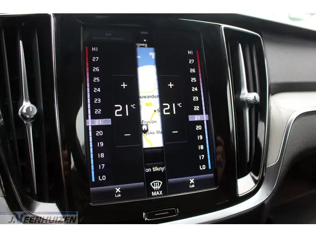 Volvo V60 2.0 B4 R-Design 2020 Hybride Benzine 28