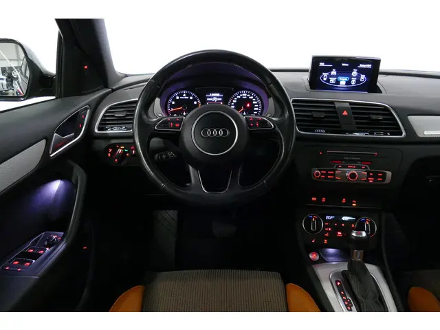 Audi Q3 2.0 TFSI quattro S Line 2017 Benzine 24