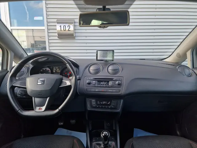 SEAT Ibiza 1.2 TSI FR NAVI|CRUISE 2015 Benzine 2