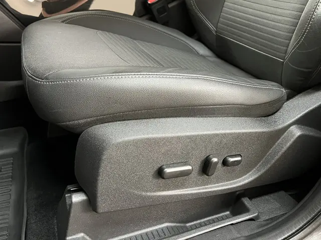 Ford Kuga 1.5 EcoBoost ST Line 2017 Benzine 36