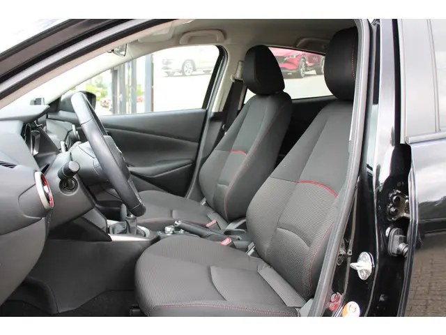 Mazda 2 1.5 Skyactiv-G Sportive 2023 Benzine 12
