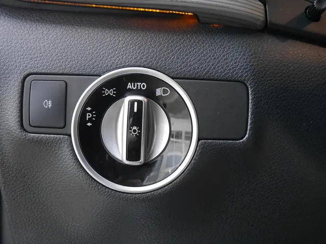 Mercedes-Benz B-Klasse 180 Prestige 2017 Benzine 17