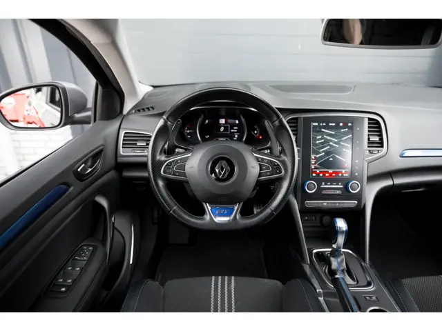Renault Mégane 1.6 TCe GT*Automaat*4Control* 2017 Benzine 12