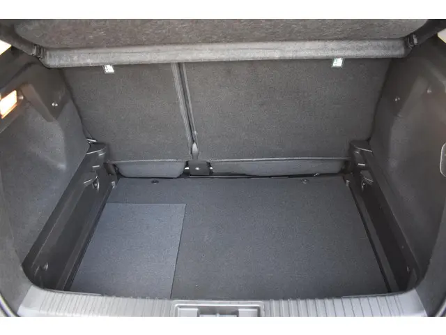 Renault Captur TCe 140 EDC Techno 2024 Benzine 12