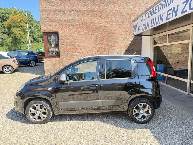 Fiat Panda 1.2 Lounge 2018 Benzine 3