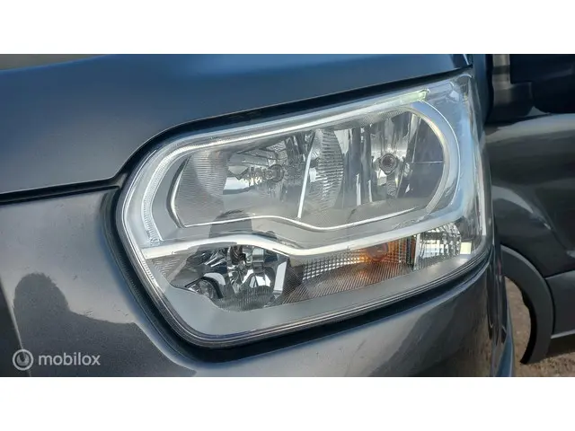 Ford Transit 350 2.0 TDCI L2H2 Trend 2019 Diesel 2