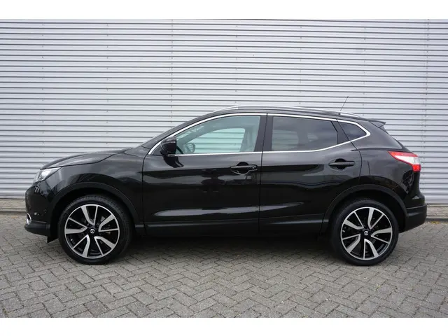 Nissan QASHQAI 1.2 Tekna 2016 Benzine 4
