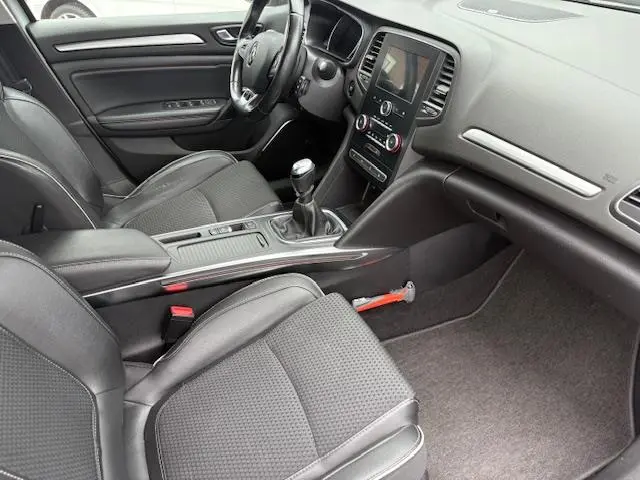 Renault Mégane 1.3 TCe Bose , Bj 2020 2020 Benzine 3