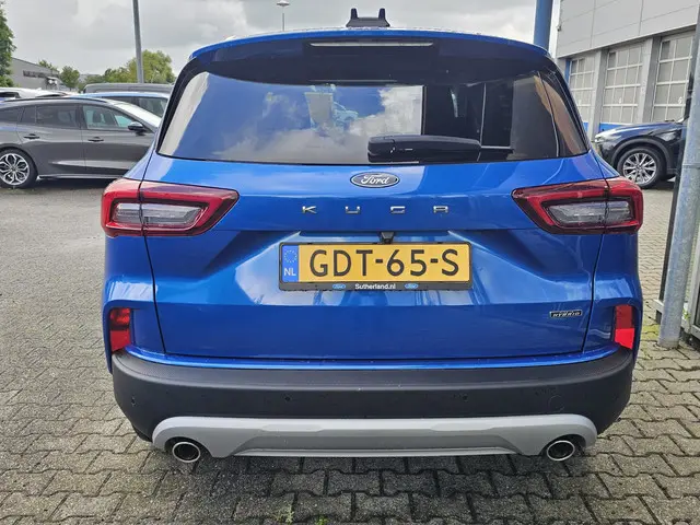 Ford Kuga 2.5 PHEV Titanium 2024 Hybride Benzine 4