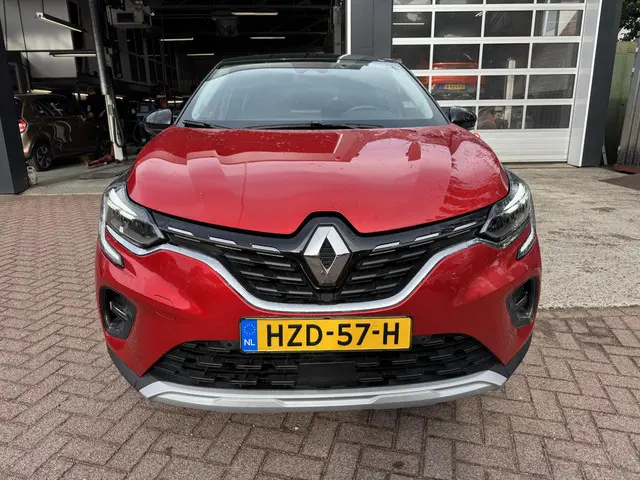 Renault Captur 1.0 TCe 90 Techno 2024 Benzine 2