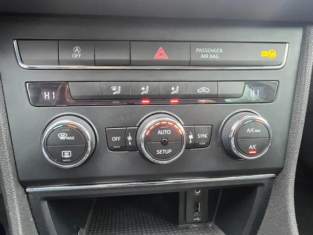 SEAT Leon ST 1.0 EcoTSI Style Connect 2016 Benzine 18