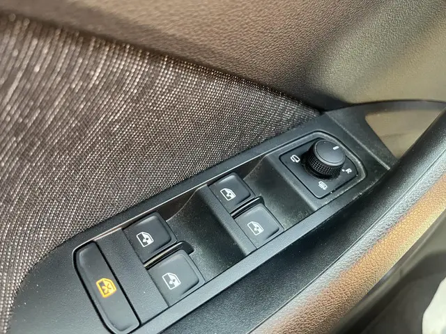 Škoda Kamiq 1.0 TSi DSG Style 2023 Benzine 29