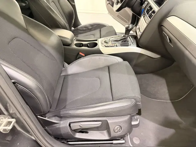 Audi A4 Sedan 1.8 TFSI S Edition Automaat 2015 Benzine 23