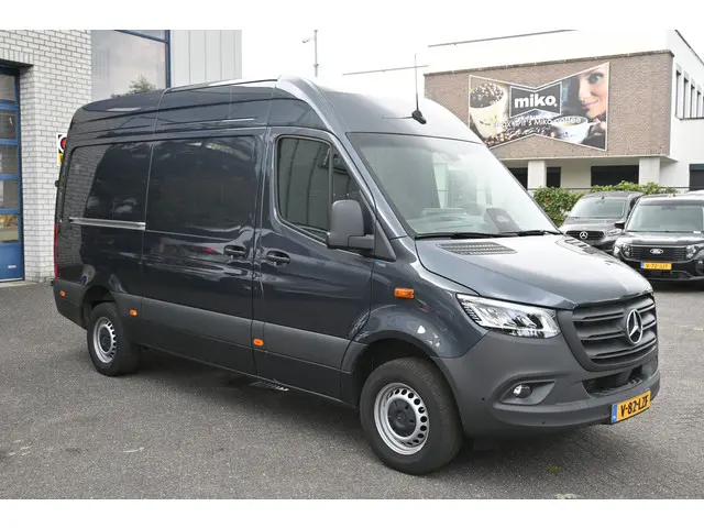 Mercedes-Benz Sprinter 317 CDI L2H2 Pro HD 2024 Diesel 9