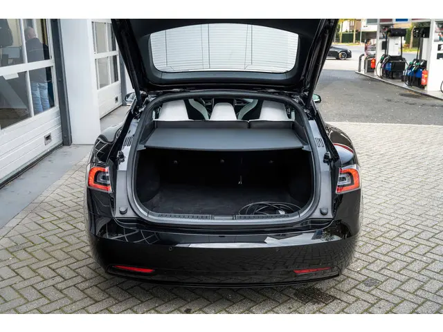 Tesla Model S Performance Ludicrous 2019 Elektrisch 27